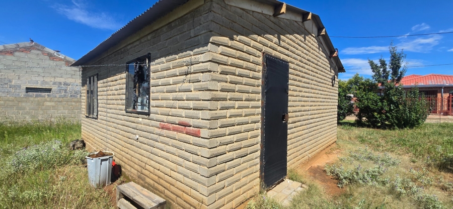 2 Bedroom Property for Sale in Rodenbeck Free State